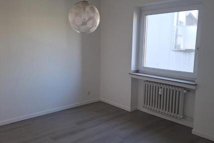 Wohnung Mönchengladbach - 3 Zimmer, 75 m&sup2;, 620&euro; | Angebot:25647860