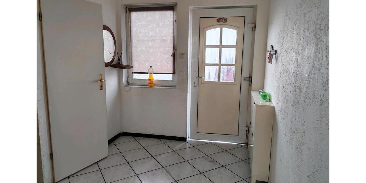 Einfamilienhaus Düsseldorf Stadtbezirk 6 - 5 Zimmer, 120 m&sup2;, 2.000&euro; | Angebot:25840035