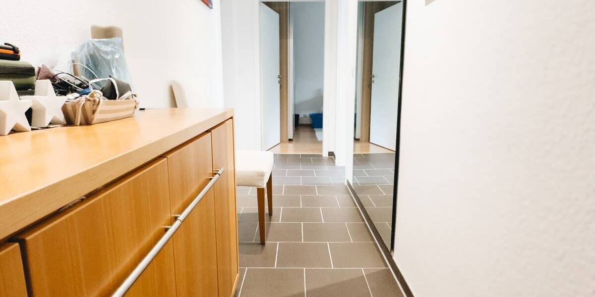 Etagenwohnung Düsseldorf Lörick - 4 Zimmer, 98 m&sup2;, 449.000&euro; | Angebot:25676003