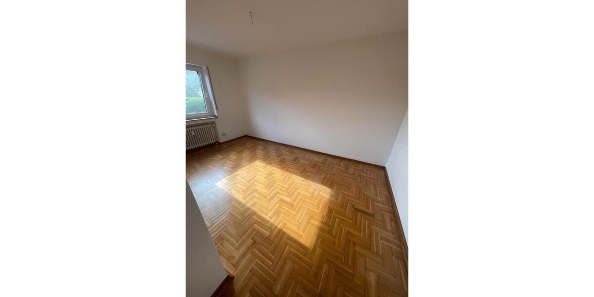 Erdgeschoßwohnung Tönisvorst - 3 Zimmer, 80 m&sup2;, 245.000&euro; | Angebot:26197531