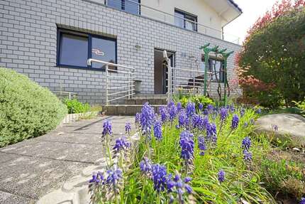 Wohnung Niederzier - 2 Zimmer, 62 m&sup2;, 700&euro; | Angebot:26145590