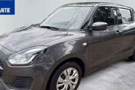 Suzuki Swift 32.657 km 11.990 &euro; Düsseldorf 40472