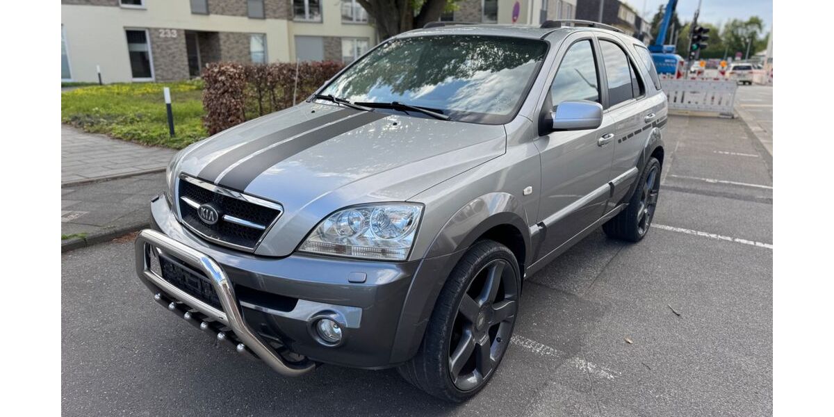 Kia Sorento 83.000 km 1.999 &euro; Mönchengladbach 41239