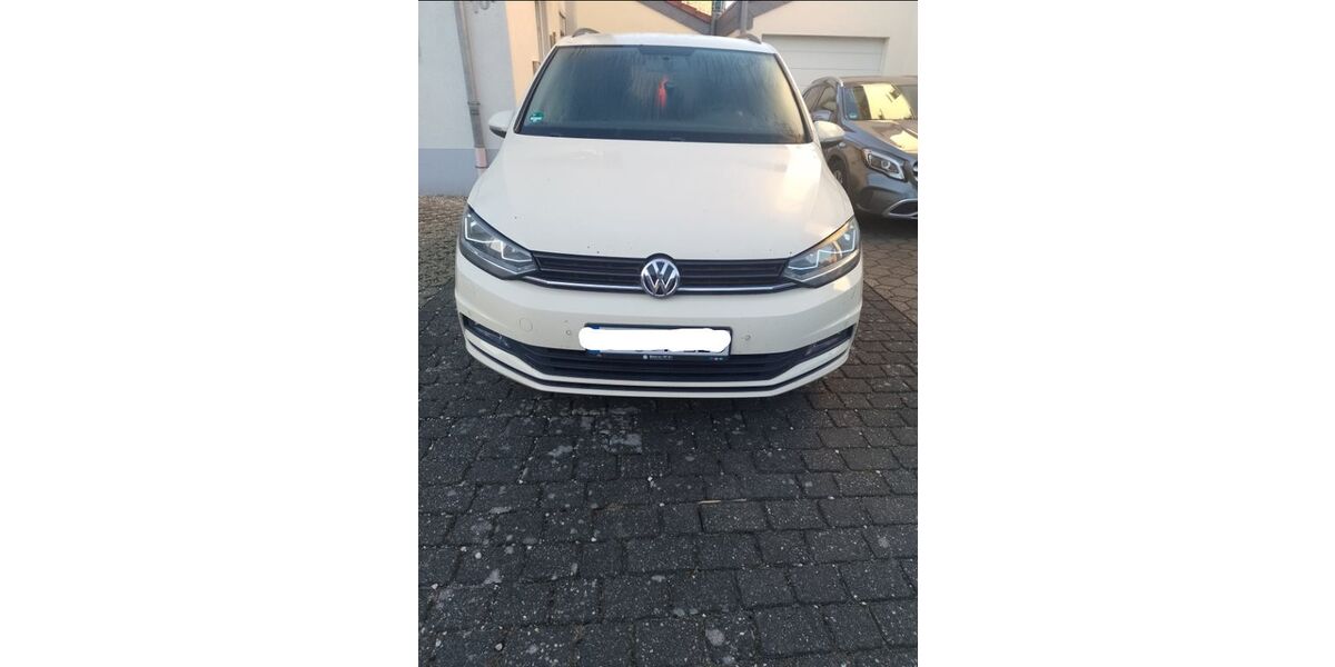 VW Touran 434.000 km 5.600 &euro; Hückelhoven 41836