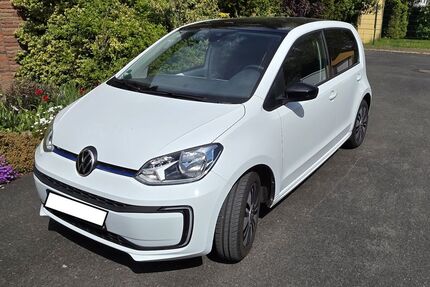VW e-up! 11.021 km 14.300 &euro; Düsseldorf 40593