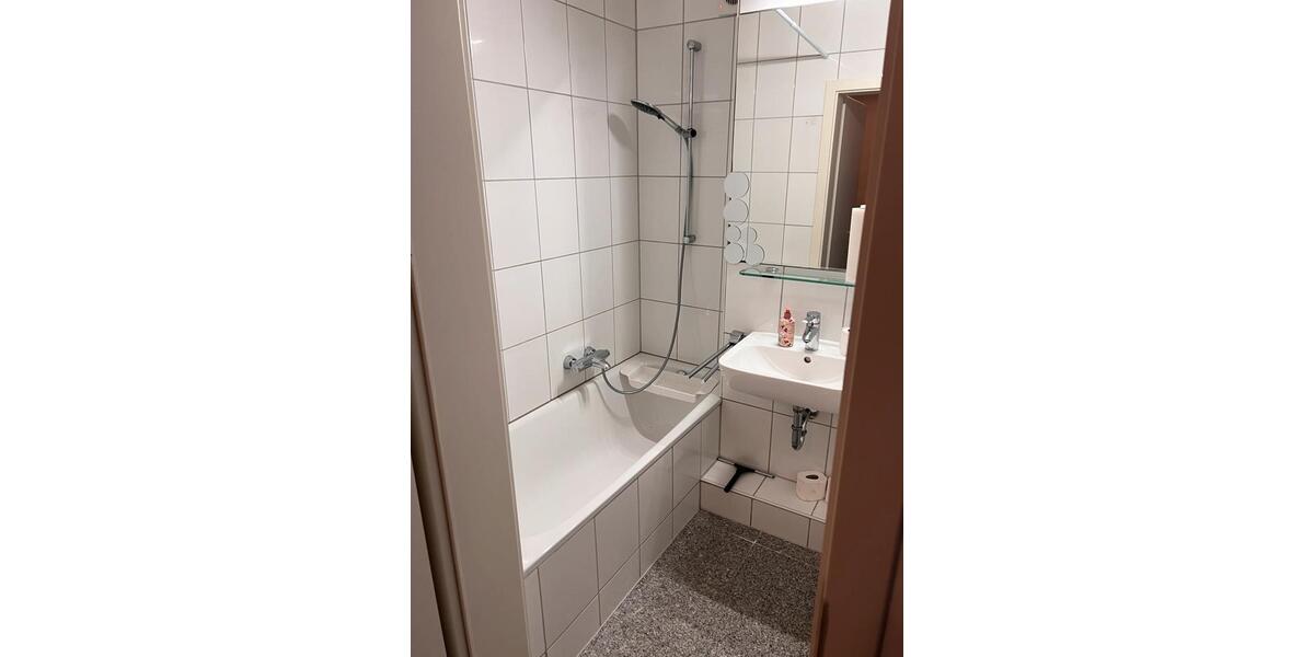 Etagenwohnung Bergheim Ahe - 2.5 Zimmer, 63 m&sup2;, 845&euro; | Angebot:25944876