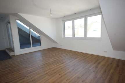 Wohnung Düsseldorf Derendorf - 2 Zimmer, 64 m&sup2;, 1.207&euro; | Angebot:25591391