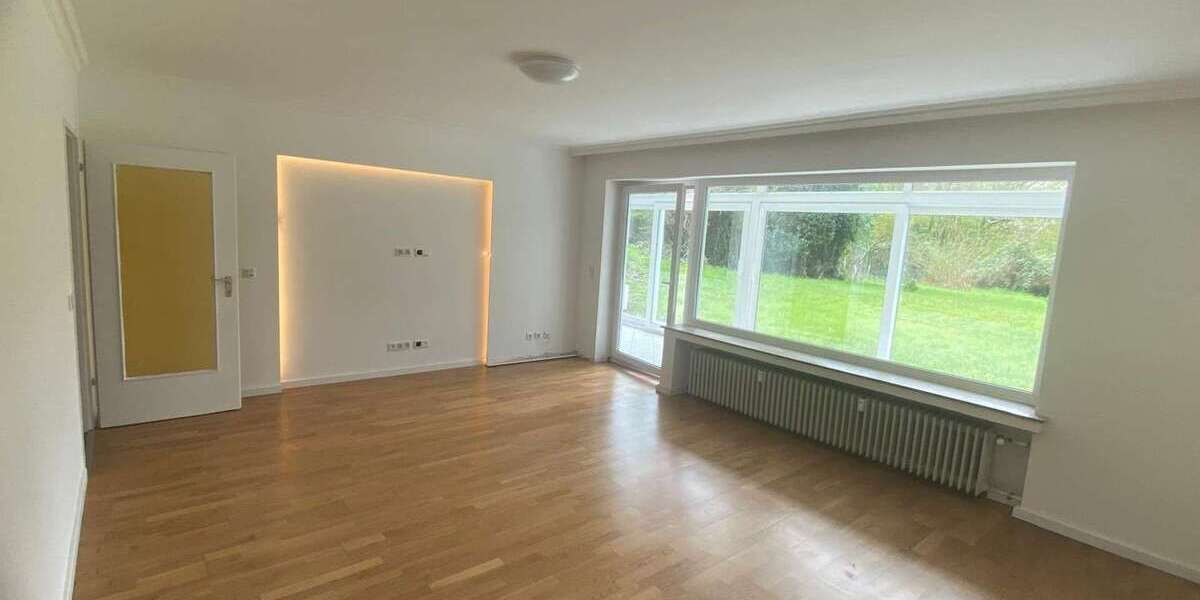 Etagenwohnung Düsseldorf Stadtbezirk 5 - 2 Zimmer, 77 m&sup2;, 1.400&euro; | Angebot:26185927