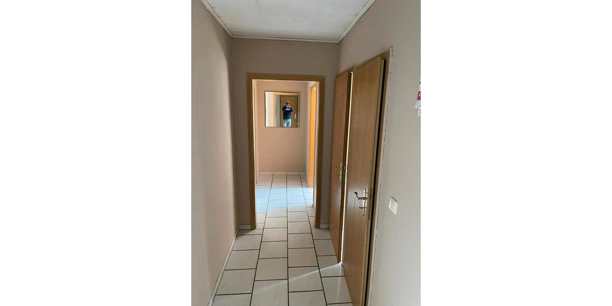 Etagenwohnung Krefeld Benrad - 2 Zimmer, 55 m&sup2;, 99.000&euro; | Angebot:26169707