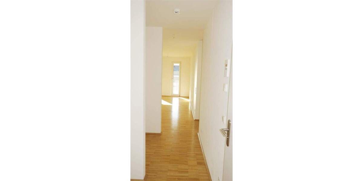 Zimmer Mönchengladbach Stadtmitte - 3 Zimmer, 89 m&sup2;, 1.185&euro; | Angebot:25707475