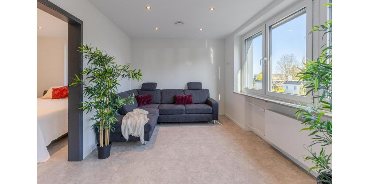 Einfamilienhaus Frechen - 7 Zimmer, 145 m&sup2;, 2.995&euro; | Angebot:25971327