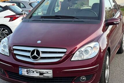 Mercedes-Benz B 200 229.000 km 4.150 &euro; Krefeld 47829