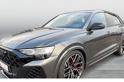 Audi RSQ8 5.003 km 121.980 &euro; Mönchengladbach 41066