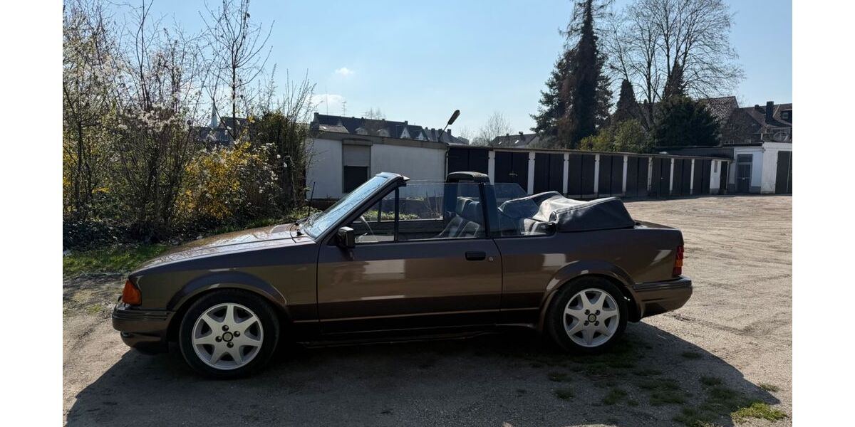 Ford Escort 90.422 km 5.000 &euro; Viersen 41747