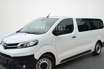 Toyota Proace (Verso) 70.000 km 23.681 &euro; Niederkrüchten 41372