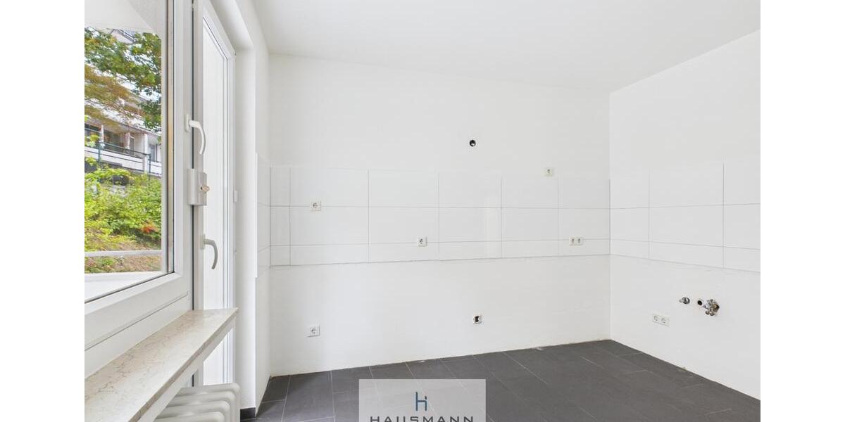 Etagenwohnung Düsseldorf Stadtbezirk 8 - 3 Zimmer, 109 m&sup2;, 1.250&euro; | Angebot:24157205