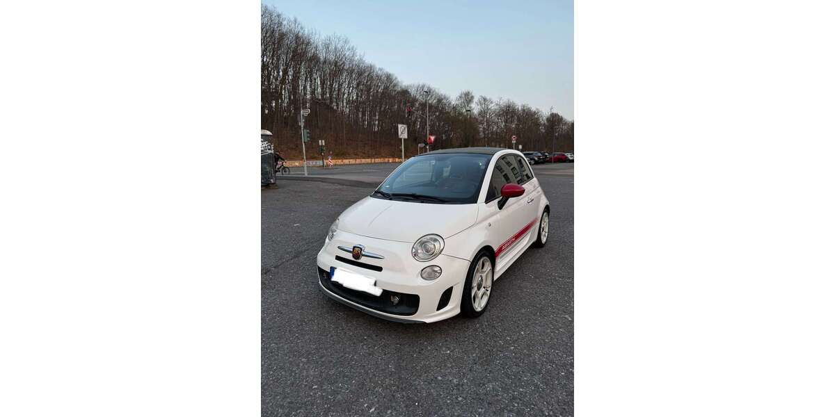 Abarth 500 120.000 km 8.990 &euro; Düsseldorf 40625