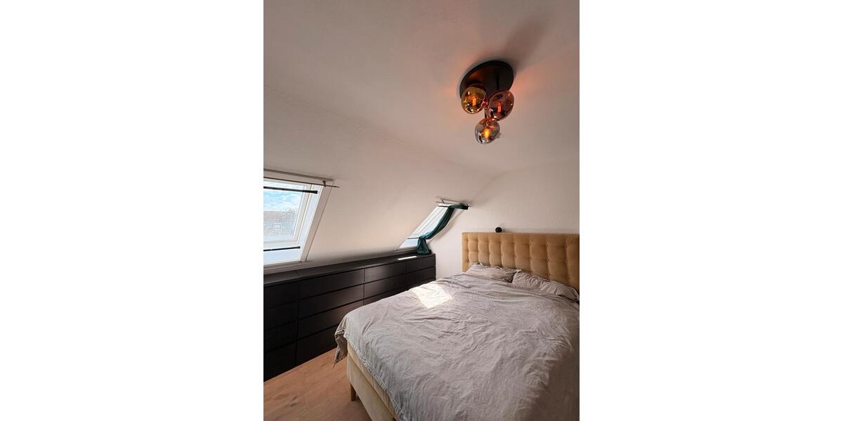 Dachgeschoßwohnung Neuss Furth-Mitte - 2 Zimmer, 42 m&sup2;, 169.000&euro; | Angebot:26111944