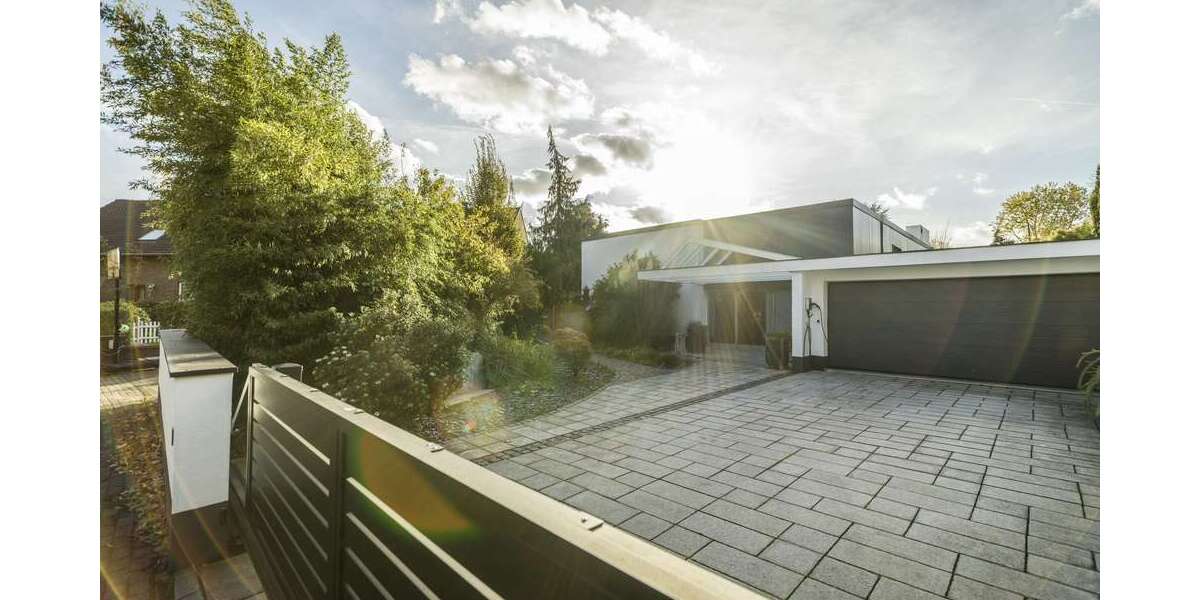 Einfamilienhaus Meerbusch - 7 Zimmer, 345 m&sup2;, 1.690.000&euro; | Angebot:23566537