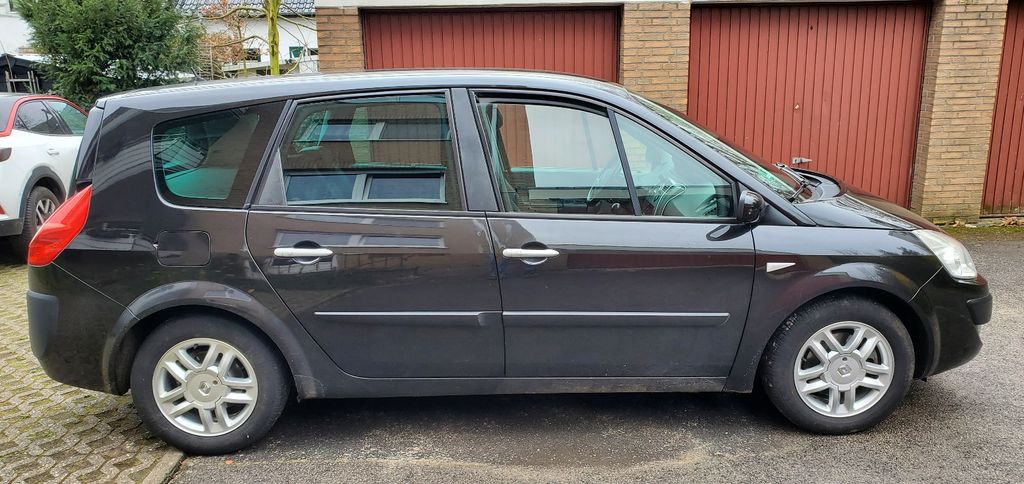 Renault Grand Scenic 184.100 km 2.099 &euro; viersen 41751
