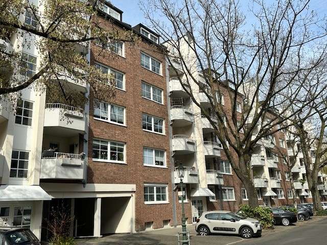 Etagenwohnung Düsseldorf Derendorf - 2 Zimmer, 66 m&sup2;, 295.000&euro; | Angebot:26115484