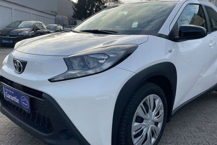 Toyota Aygo (X) 95.000 km 8.999 &euro; Mönchengladbach 41238