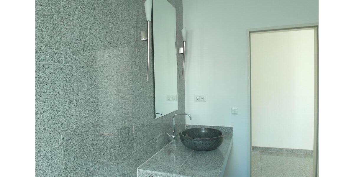 Etagenwohnung Meerbusch Necklenbroich - 5 Zimmer, 174 m&sup2;, 2.500&euro; | Angebot:25884384