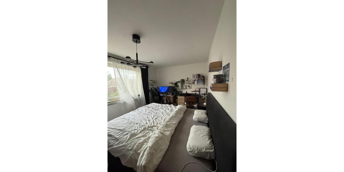 Etagenwohnung Bergheim - 2 Zimmer, 66 m&sup2;, 1.280&euro; | Angebot:25968661