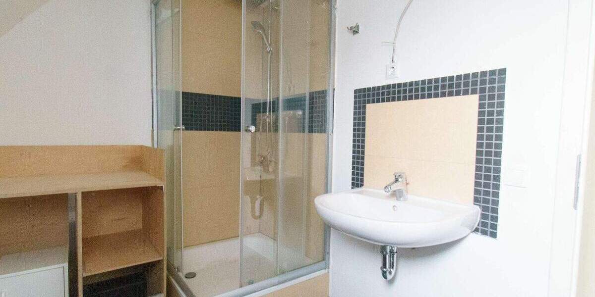 Einfamilienhaus Tönisvorst St. Tönis - 7 Zimmer, 224 m&sup2;, 359.000&euro; | Angebot:25691140