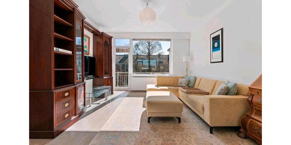 Etagenwohnung Düsseldorf Stadtbezirk 3 - 6 Zimmer, 136 m&sup2;, 500.000&euro; | Angebot:26984302