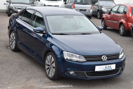 VW Jetta 220.000 km 5.200 &euro; Hückelhoven 41836