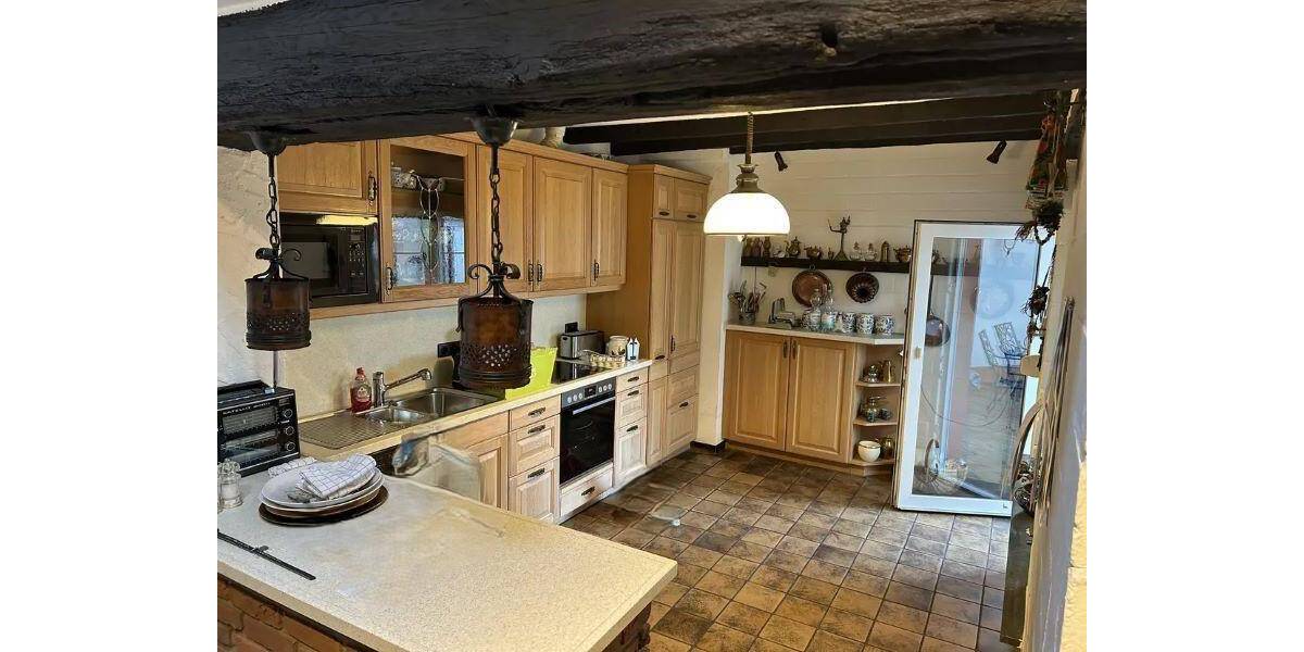 Bauernhaus, Landhaus Schwalmtal Vogelsrath - 8 Zimmer, 220 m&sup2;, 440.000&euro; | Angebot:25684705