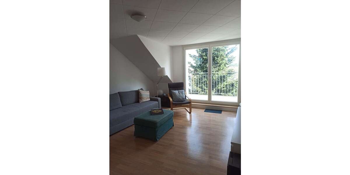 Etagenwohnung Düsseldorf Düsseltal - 2 Zimmer, 82 m&sup2;, 1.289&euro; | Angebot:26092001
