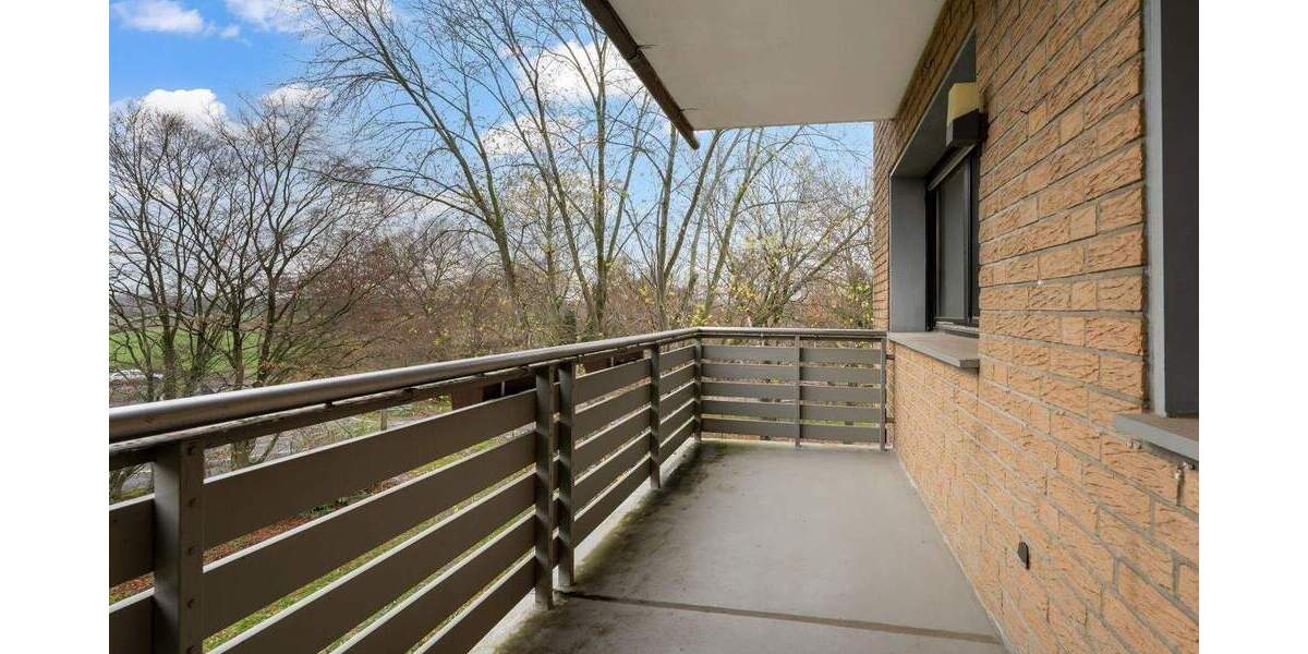 Etagenwohnung Bergheim Ahe - 4 Zimmer, 90 m&sup2;, 110.000&euro; | Angebot:25738406