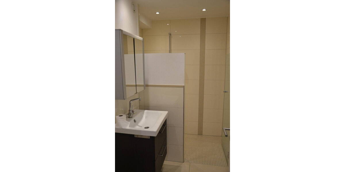 Etagenwohnung Krefeld Fischeln - 2 Zimmer, 62 m&sup2;, 140.000&euro; | Angebot:26116049