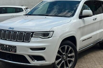 Jeep Grand Cherokee 137.650 km 19.999 &euro; Düsseldorf 40233