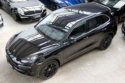 Porsche Cayenne 168.172 km 26.490 &euro; Düsseldorf 40237