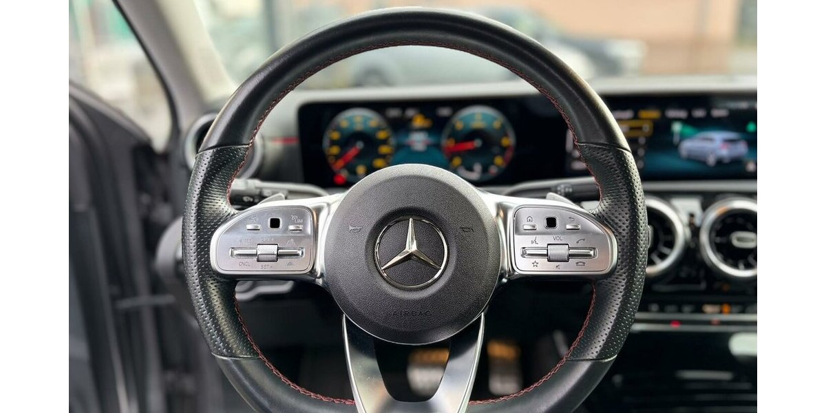 Mercedes-Benz A 200 d / AMG /18´´ Alu / Navi / AHK / MBUX 77.000 km 25.490 &euro; Mönchengladbach 41066