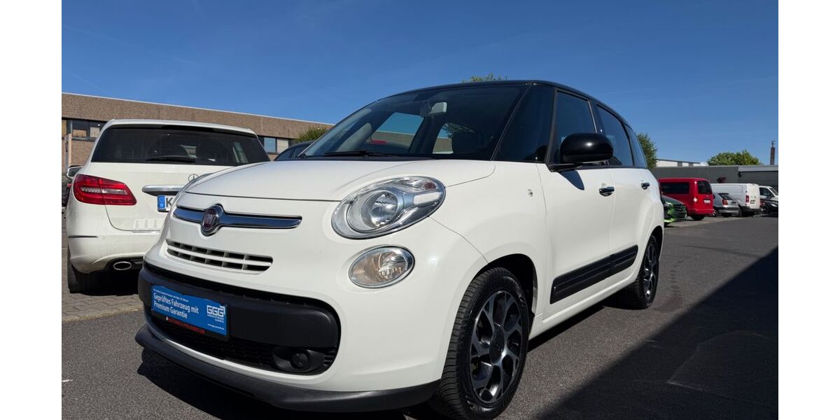 Fiat 500L 151.909 km 6.490 &euro; Düsseldorf 40233