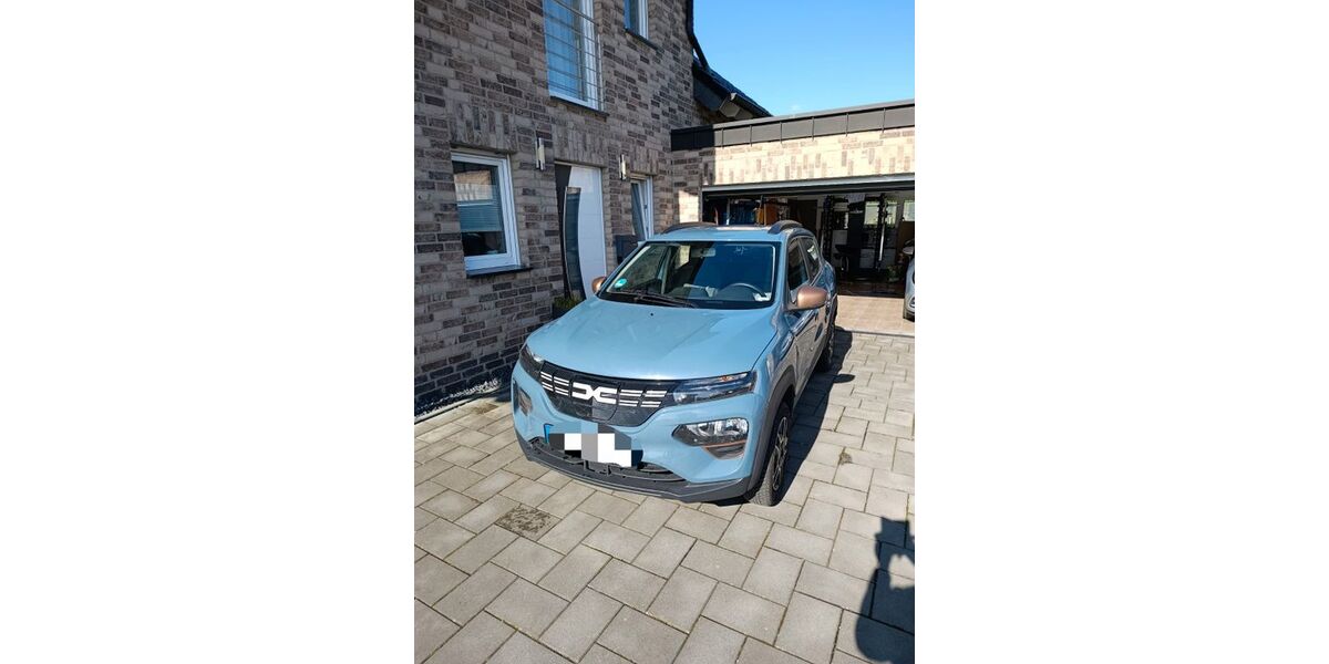 Dacia Spring 40.000 km 10.890 &euro; Viersen 41751