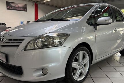 Toyota Auris 100.000 km 5.900 &euro; Leverkusen 51371