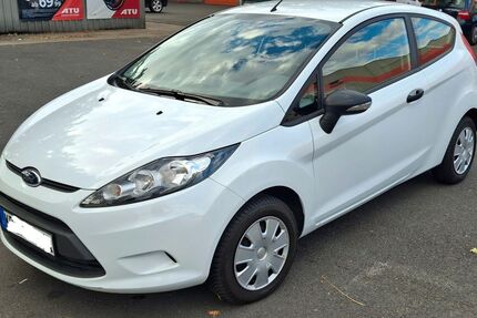 Ford Fiesta 26.580 km 4.990 &euro; Krefeld 47798