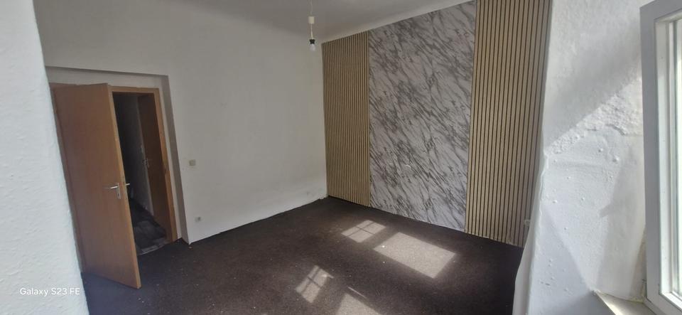 Etagenwohnung Düsseldorf Stadtbezirk 9 - 3 Zimmer, 100 m&sup2;, 1.850&euro; | Angebot:26003611