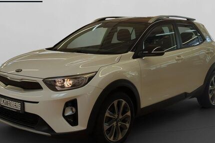 Kia Stonic 31.850 km 14.250 &euro; Leverkusen 51381