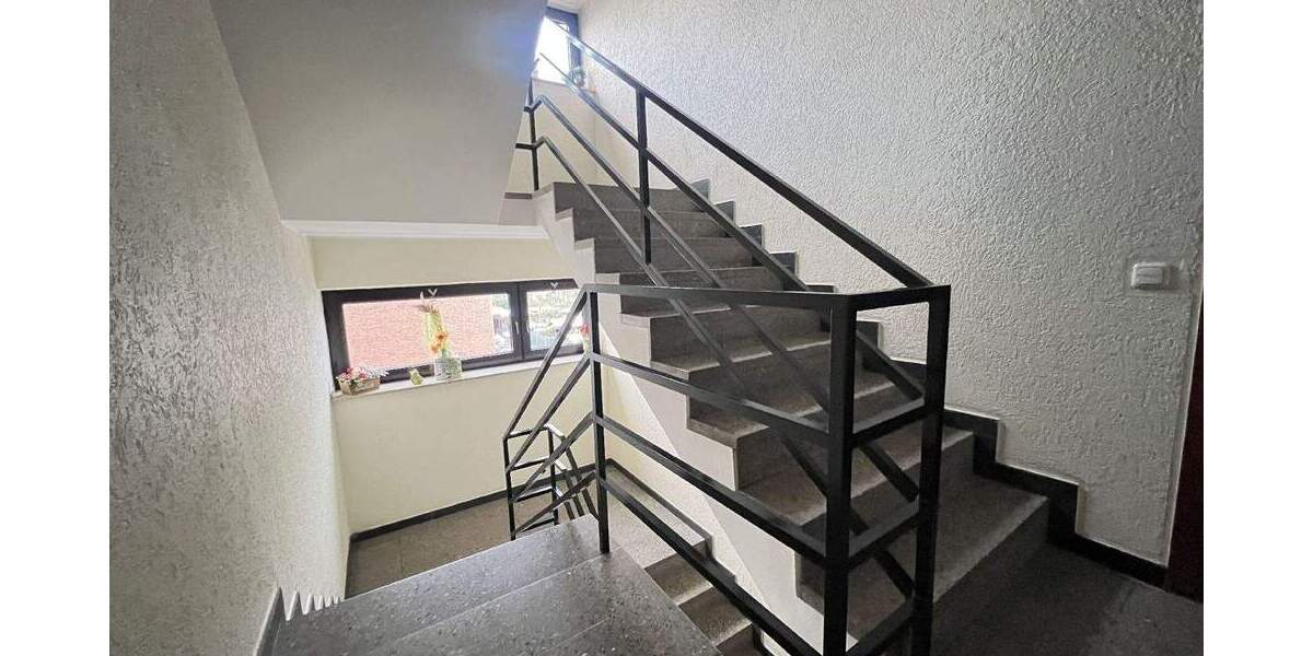 Etagenwohnung Mönchengladbach-Rheydt Heyden - 2 Zimmer, 65 m&sup2;, 149.000&euro; | Angebot:25780339