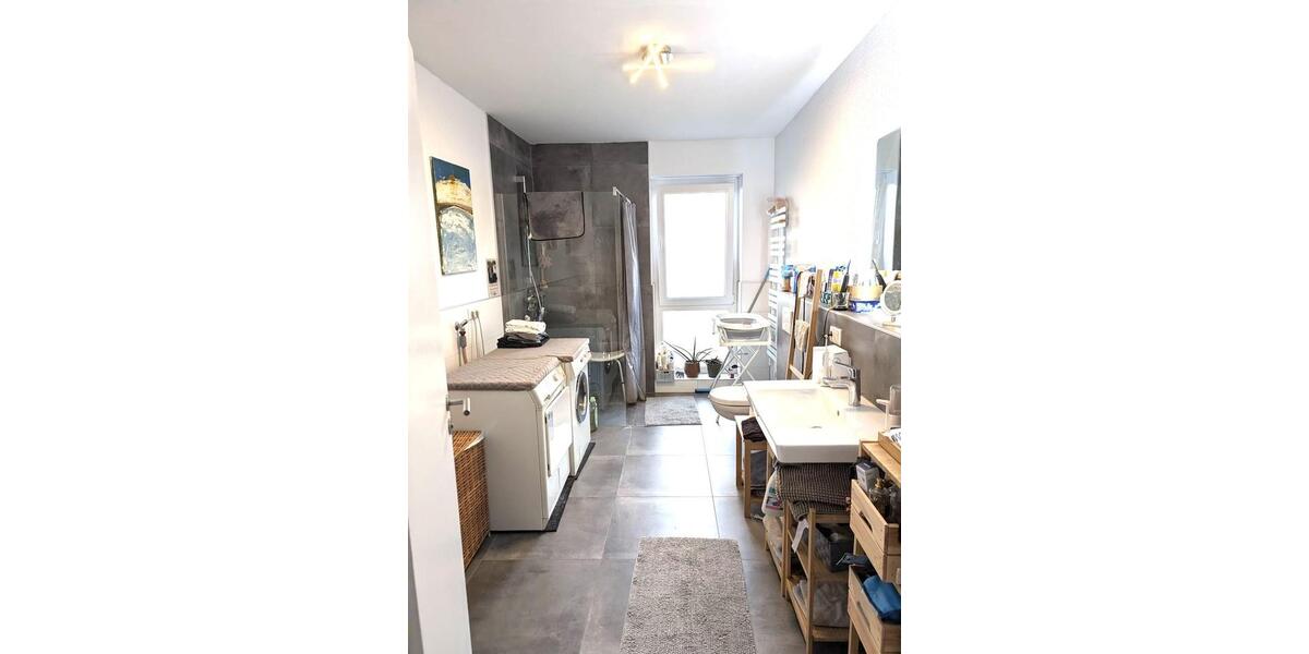 Etagenwohnung Wassenberg - 3 Zimmer, 93 m&sup2;, 1.025&euro; | Angebot:26033916