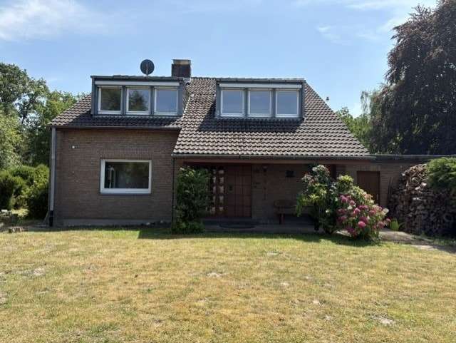 Einfamilienhaus Krefeld Benrad - 6 Zimmer, 180 m&sup2;, 560.000&euro; | Angebot:27352022