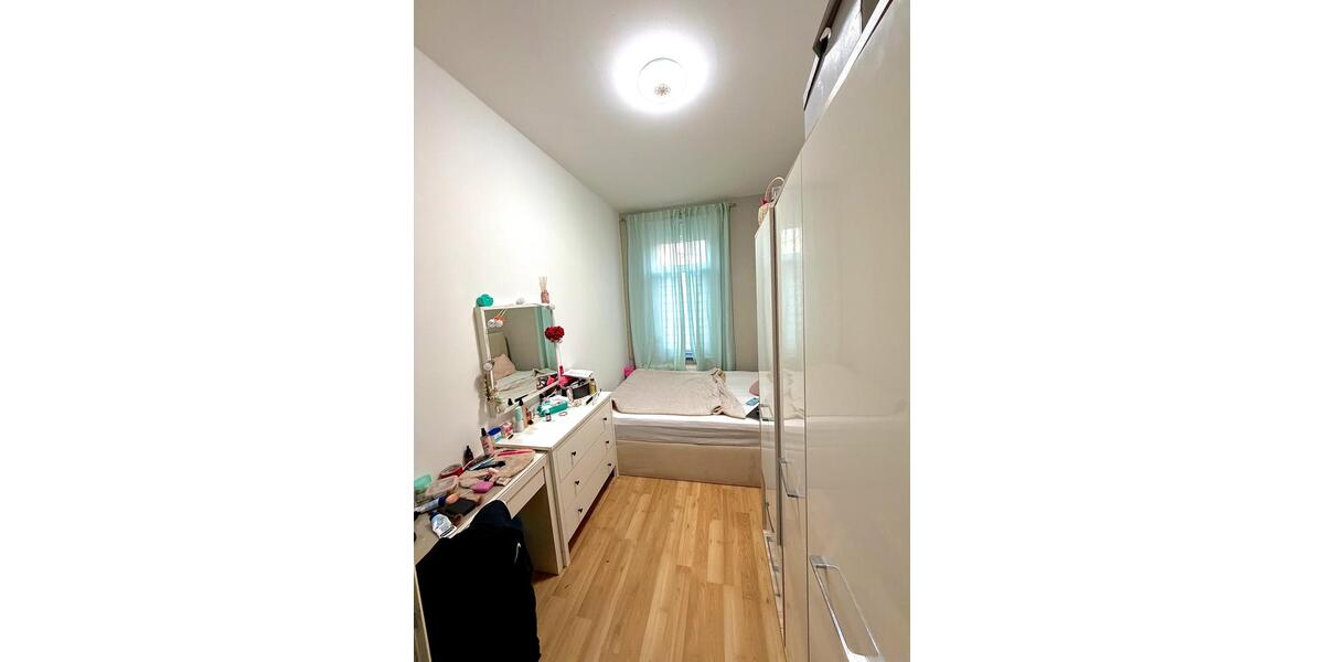 Erdgeschoßwohnung Mönchengladbach Nord - 4 Zimmer, 115 m&sup2;, 950&euro; | Angebot:25810574