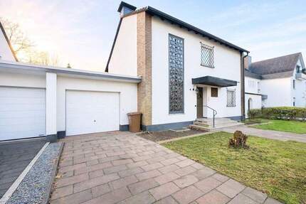 Haus Hilden Kalstert - 8 Zimmer, 172 m&sup2;, 849.000&euro; | Angebot:25689200