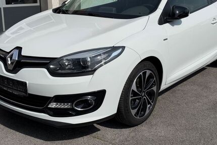 Renault Megane 79.500 km 8.450 &euro; Düsseldorf 40231